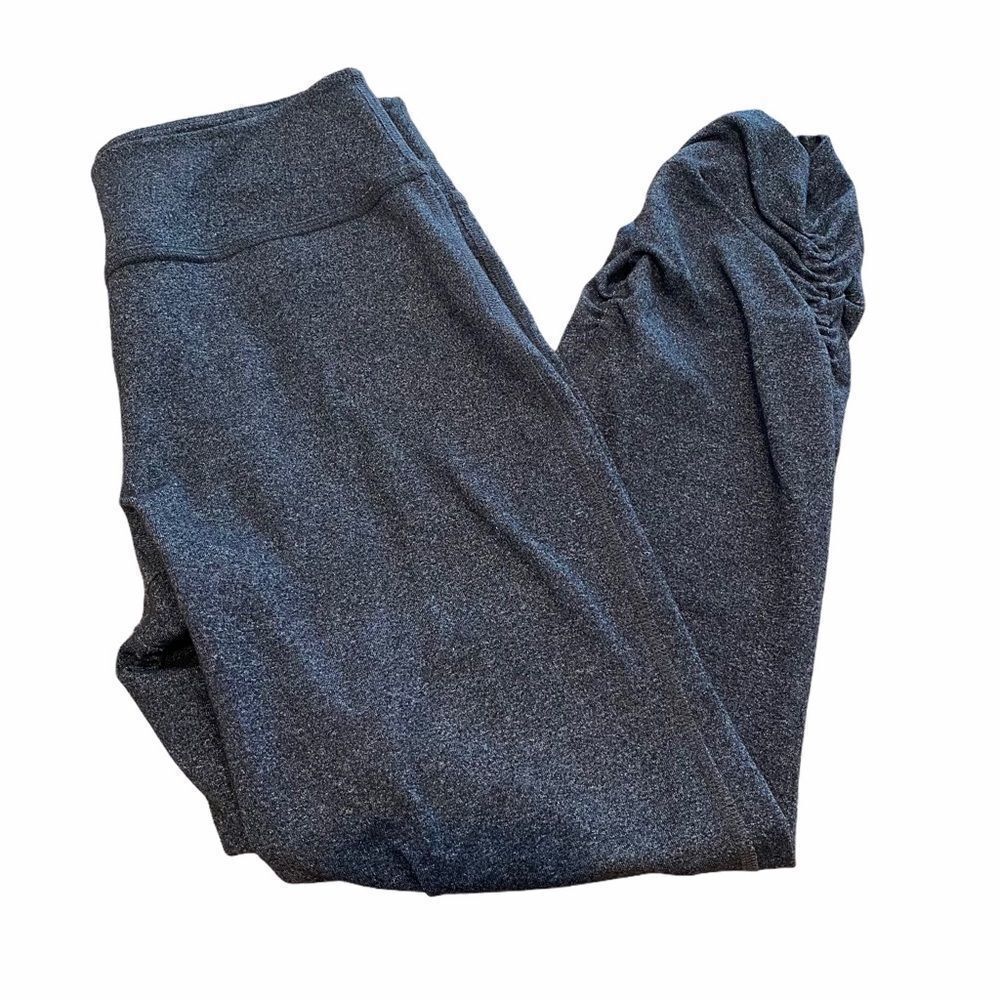 Beyond Yoga Gray Ruched Ankle Leggings